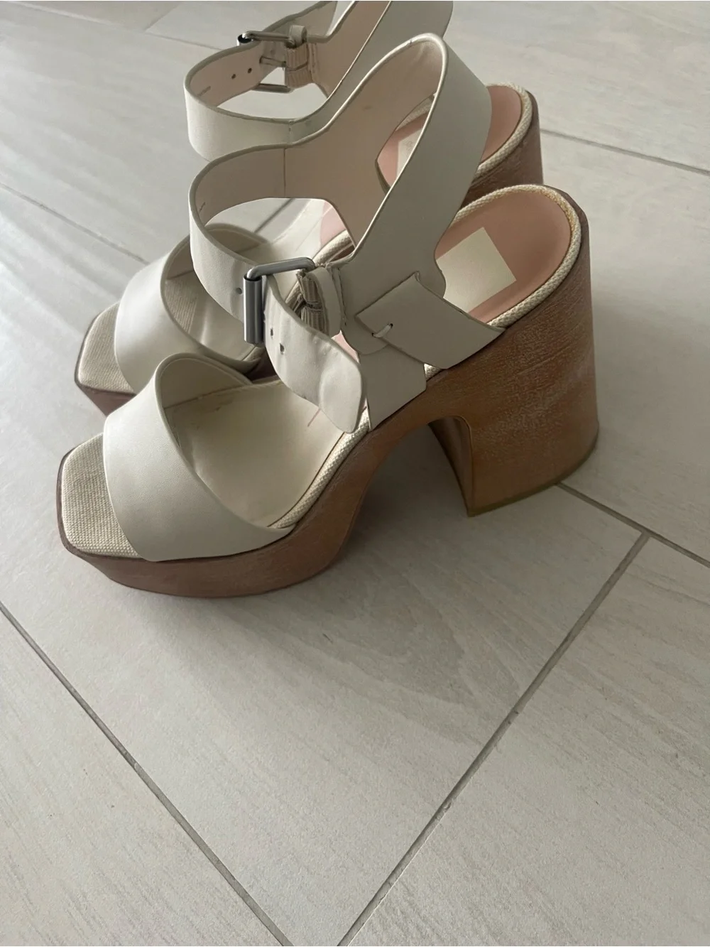 Dolce Vita - Cream Platform Sandals with Wood-Effect Heel